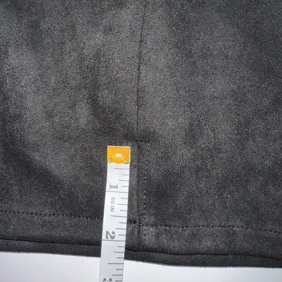 Women’s Black Faux Suede Mini Skirt Size L Lace Up Front Zipper Back - Picture 2 of 6